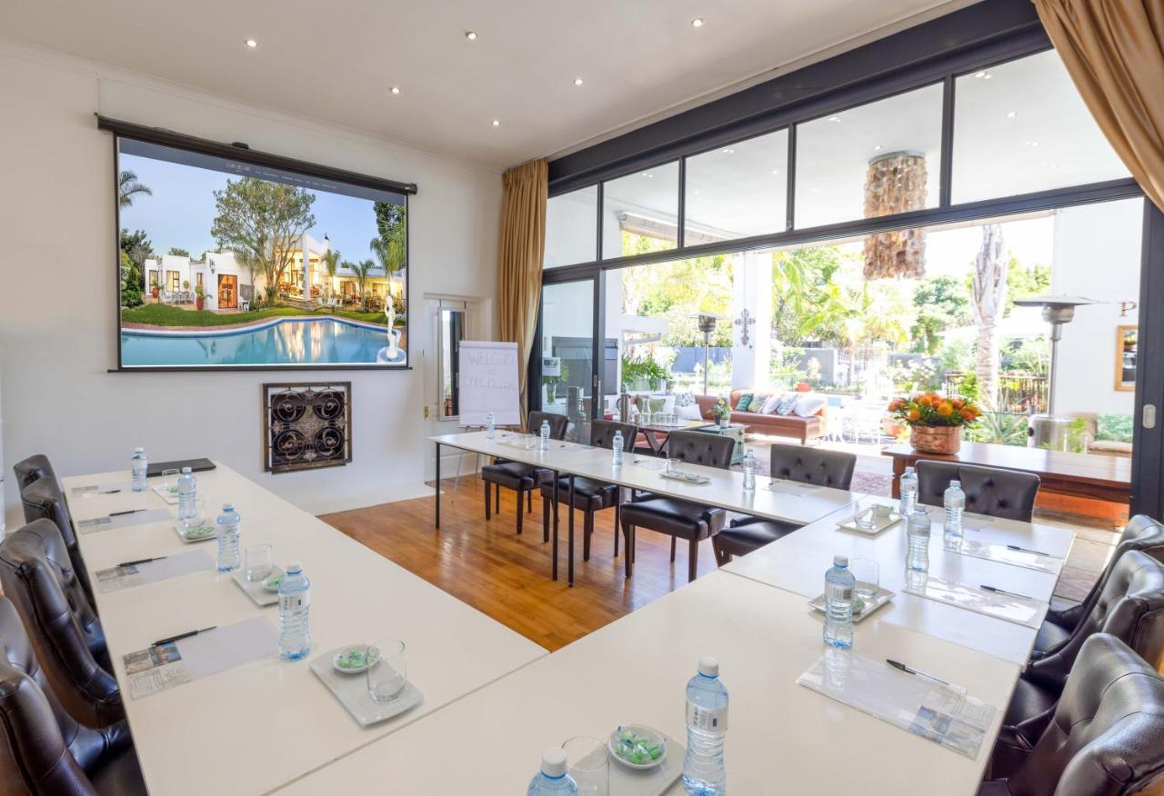 Cape Pillars Boutique Hotel Durbanville Buitenkant foto