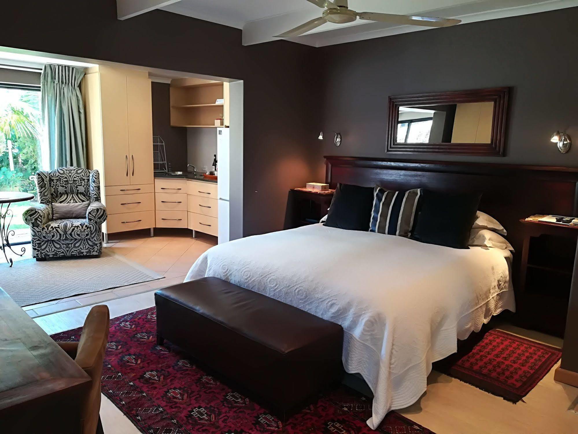 Cape Pillars Boutique Hotel Durbanville Buitenkant foto